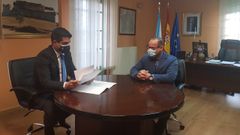Reuni�n del delegado de la Xunta con el alcalde de Maceda