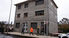Un vecino de Poio halla a su madre muerta en el domicilio donde se produjo un incendio