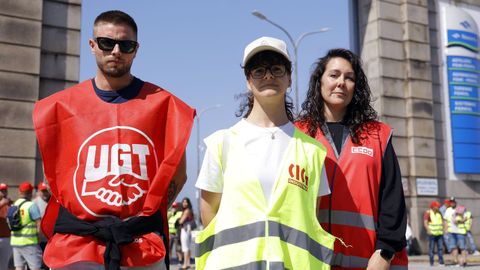 Cristian, Aimara y Beli, tres trabajadores del sector de la siderometalurgia en Ferrol