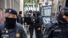 Redada realizada el pasado junio contra una trama de traficantes en el Raval de Barcelona
