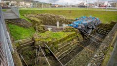 Estado actual de los vestigios arqueol�gicos de la cabecera sur del puente de O Burgo, en Pontevedra