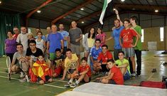 El grupo de Badajoz practicó deporte en el pabellón de Lalín, y visitó la localidad y el museo. 