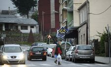 El nuevo tramo de zona azul se sit�a frente al instituto Laxeiro, entre el 68 y 80 de la avenida.