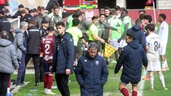 Rub�n Dom�nguez, cabizbajo tras la decisi�n arbitral en el Real Madrid Castilla