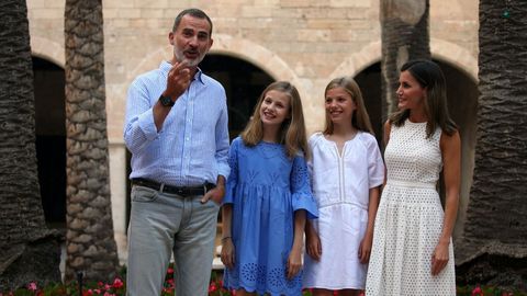 Junto a sus hijas en Palma a finales de julio del 2018
