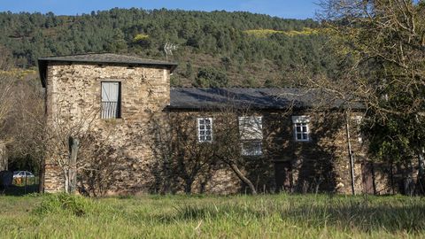 La Casa de Carballedo fue construida en 1846