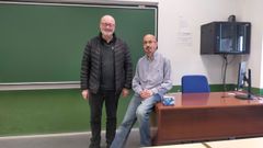 De izquierda a derecha, los investigadores de la Universidad de Oviedo Roberto Luis Iglesias Pastrana y Víctor Manuel García Suárez