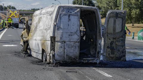 El furg�n le choc� a la camioneta por detr�s