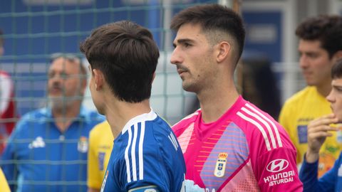 Miguel Narvez, antes de un partido del Vetusta