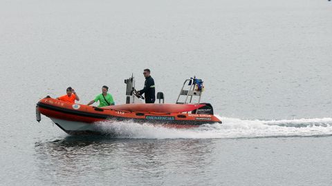  Traves�a a Nado Illa de R�a organizada por la asociaci�n contra el cancer de Ribeira 2026