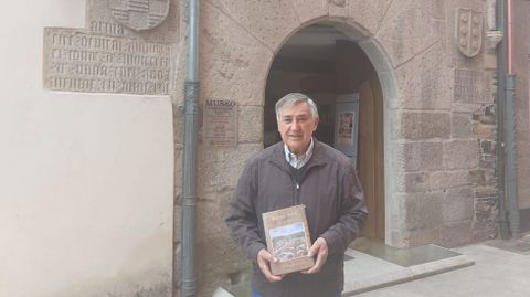 Xos� Manuel Broz
