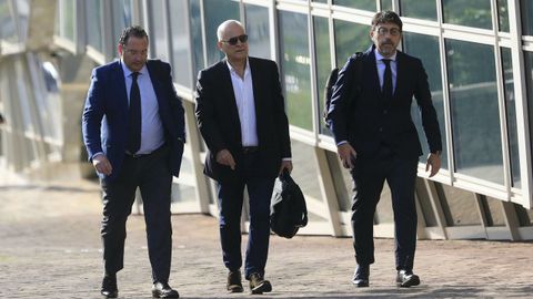 Cortabitarte llegando al juicio esta mañana