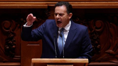 El primer ministro de Portugal, Lu�s Montenegro, en un pleno de la Asamblea lusa.