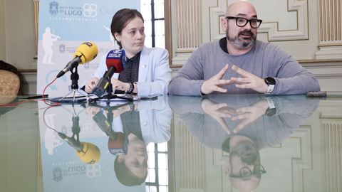 Iria Castro, diputada de Cultura, y Efrén Castro, vicepresidente de la Diputación, explicando este viernes detalles de este proceso
