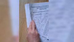Los vecinos de Penamoa re�nen 500 firmas para solicitar la instalaci�n de la fibra �ptica