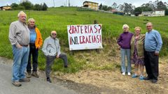 Vecinos de Candamo protestan contra el parque de bater�as