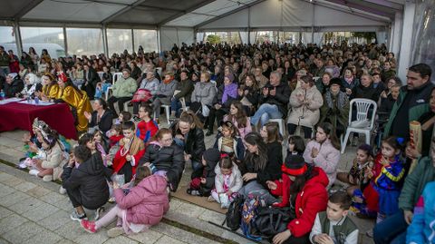 Gran concurso de disfraces y comparsas en Porto do Son