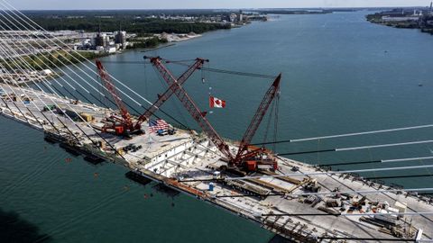 Obras de construcci�n del puente Gordie Howe, que unir� Ontario (Canad�) y M�chigan (Estados Unidos)