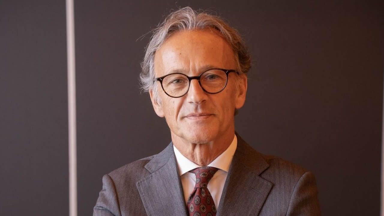 Santiago Sesto: «Galicia parte de una posición sólida, pero necesita ganar dimensión empresarial, productividad e innovación para competir mejor»