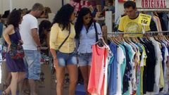 Las ferias de oportunidades son un atractivo m�s del verano arousano.