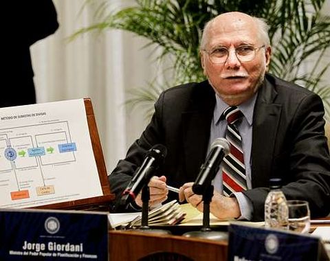 Giordani acusa a Maduro de no tener en cuenta sus propuestas contra la corrupción.