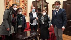 Recepci�n en el Concello de Ourense a la Madre Salud.