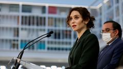 Ayuso niega que exista una guerra con Casado y reitera que su sitio est� en Madrid