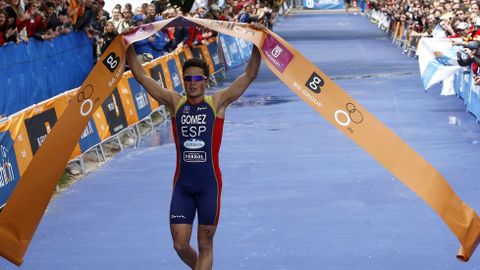 Durante el campeonato de Europa de Triatl�n en Madrid en el 2008, G�mez Noya sumaba una nueva victoria. La primera de muchas.