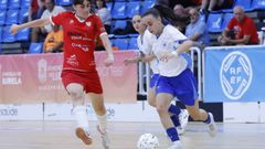 Sandra Pumares, una de las capitanas del equipo mari�ano, durante el partido de pretemporada contra el Muslera.
