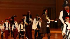 A R�a traslad� su desfile al pabell�n