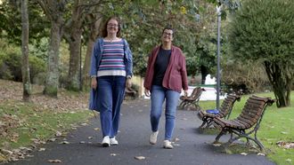 Ftima Anllo (a la izquierda)y Eva Gonzlez (derecha)son responsables del grupo Alma Lactancia de A Corua