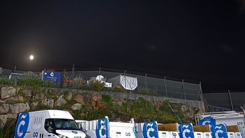 Instalaciones de la concesionaria de limpieza donde se produjo el ataque en el polígono de A Grela