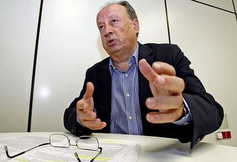 Ant�n Louro repasou para La Voz o escenario urban�stico da cidade en plena crise do sector.