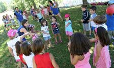 En la foto, los peque�os en una excursi�n en el Parque de la Galaxia Imaginaria.