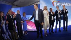 Mitin del PP en Ribeira con N��ez Feijoo y Pablo Casado apoyando al candidato popular a la alcald�a, Manuel Ruiz Rivas