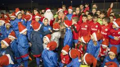 Las Escuelas Luis Calvo recibieron a Pap� Noel: �b�scate en el �lbum!