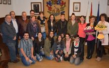 Los alumnos del Xuli�n Magari�os fueron recibidos en el Concello. 