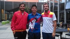Miguel Alvari�o, en el centro, junto a Juan Ignacio Rodr�guez y Antonio Fern�ndez