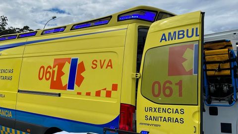 Urxencias Sanitarias acudi� al accidente y traslad� a las dos personas heridas