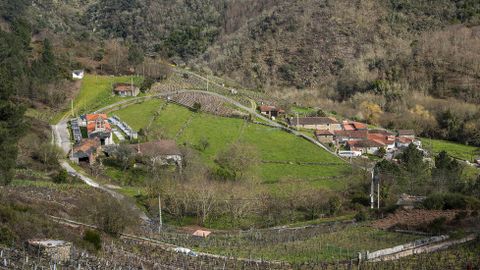 Vistas de la parroquia de Lumeares desde el mirador de Vidueira