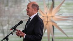 El canciller de Alemania, Olaf Scholz, en un discurso a soldados y oficiales de polica en la Cancillera de Berln este lunes.