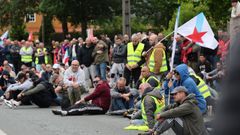 Imaxe da anterior manifestaci�n dos traballadores do metal en Arousa e Caldas, a semana pasada en Valga, cando os tres sindicatos manti�an inda a unidade de acci�n.