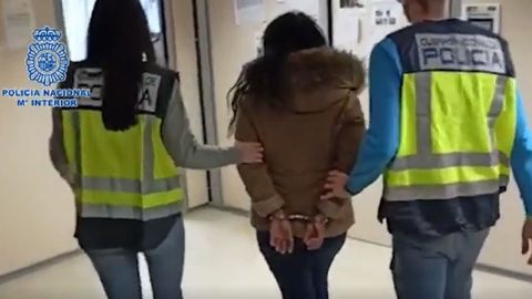 Detenida en Madrid por abandonar a su hija de cuatro a�os en mitad de la noche para irse a trabajar