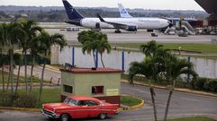 Avi�n de KLM en el aeropuerto de La Habana