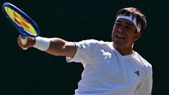 El tenista vigu�s en silla de ruedas Mart�n de la Puente, en la disputa de la semifinal individual de Wimbledon ante el japon�s Tokito Oda.