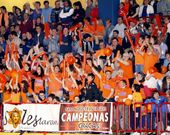 Ambiente en el Vista Alegre en el duelo por la Liga ante el Atl�tico la pasada temporada. 