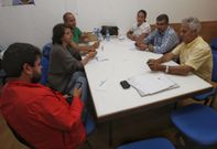 La sede del PSOE de Poio acogi� ayer la primera reuni�n de socialistas y nacionalistas. 