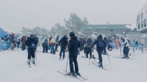 Manzaneda abre la temporada de esqu�.La �nica estaci�n de esqu� de Galicia inicia la temporada.