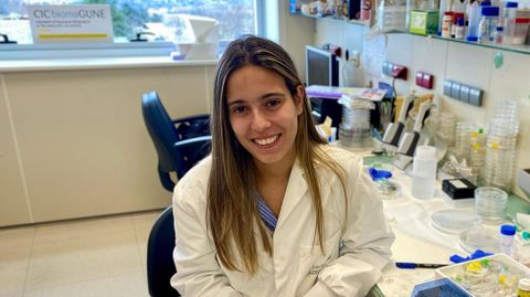 Lara Troncoso, qumica de Vilalonga, Sanxenxo, que participa en un proyecto de investigacin en el Pas Vasco