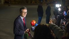 El ministro de la Presidencia, Justicia y Relaciones con las Cortes, F�lix Bola�os, tras su reuni�n con el presidente del Tribunal Supremo, Francisco Mar�n Cast�n.